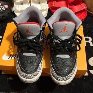 Air Jordan 3 Retro Black Cement (2018)